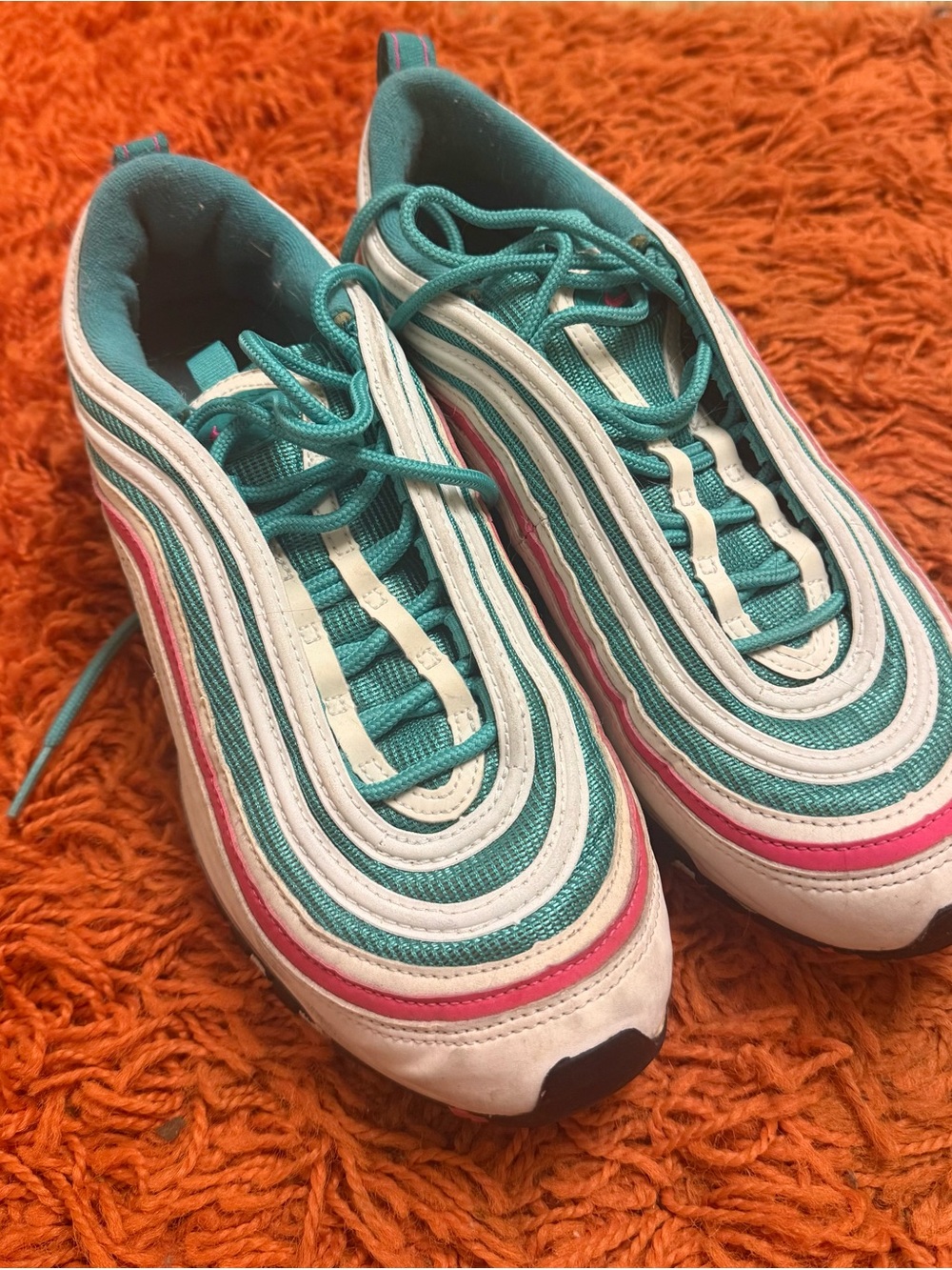 Women’s Nike Air Max 97
